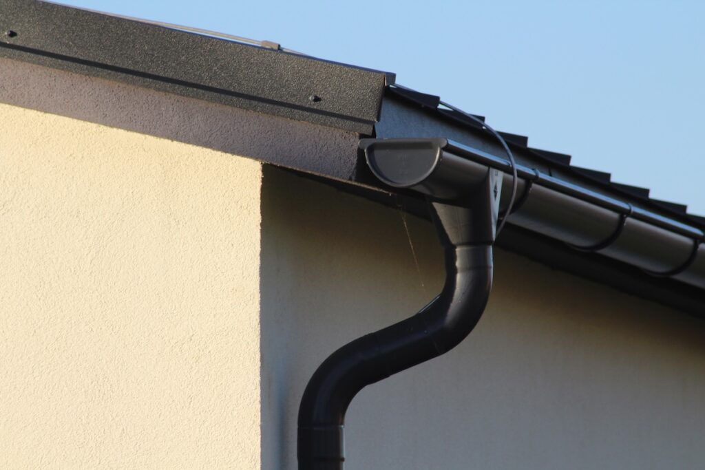 black gutter new