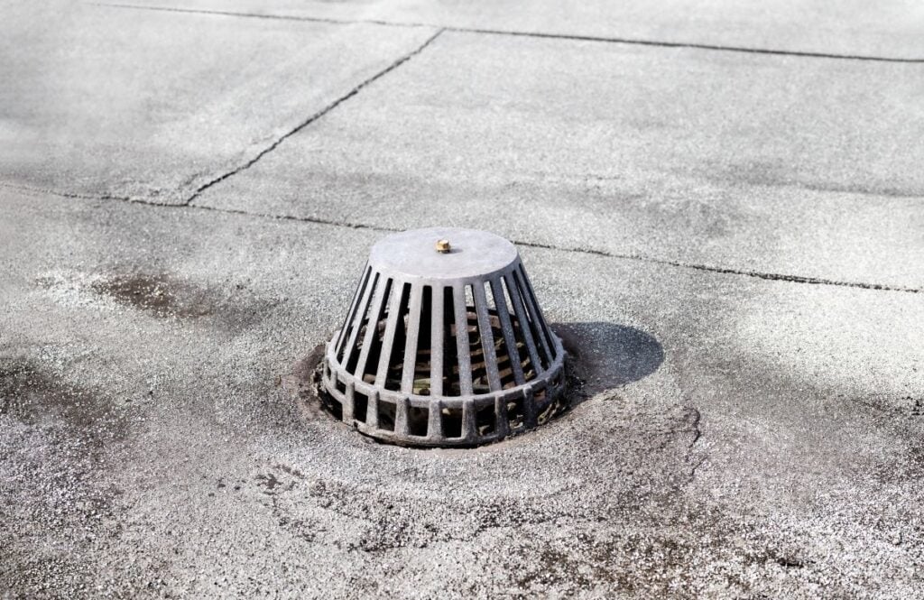 flat roof drainage galvanized drain asphalt roof
